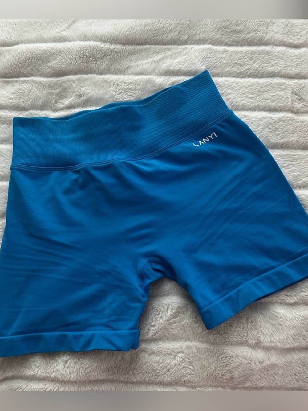DFYNE biker shorts Lanyi line SOLD OUT ONLINE